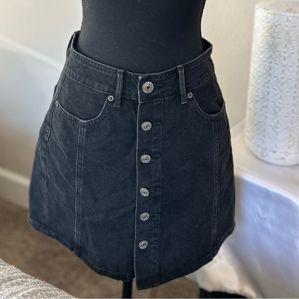American Eagle Button Denim Skirt